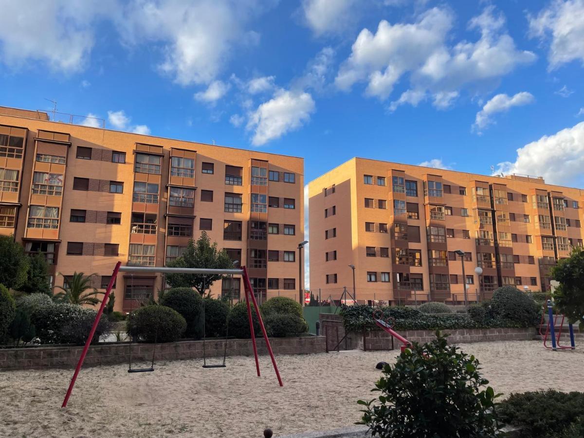 Plenilunio Suite, Airport, Ifema, Wanda Madrid Exterior foto