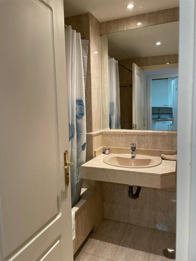 Plenilunio Suite, Airport, Ifema, Wanda Madrid Exterior foto